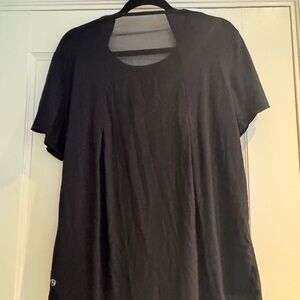 Lululemon Black Tee